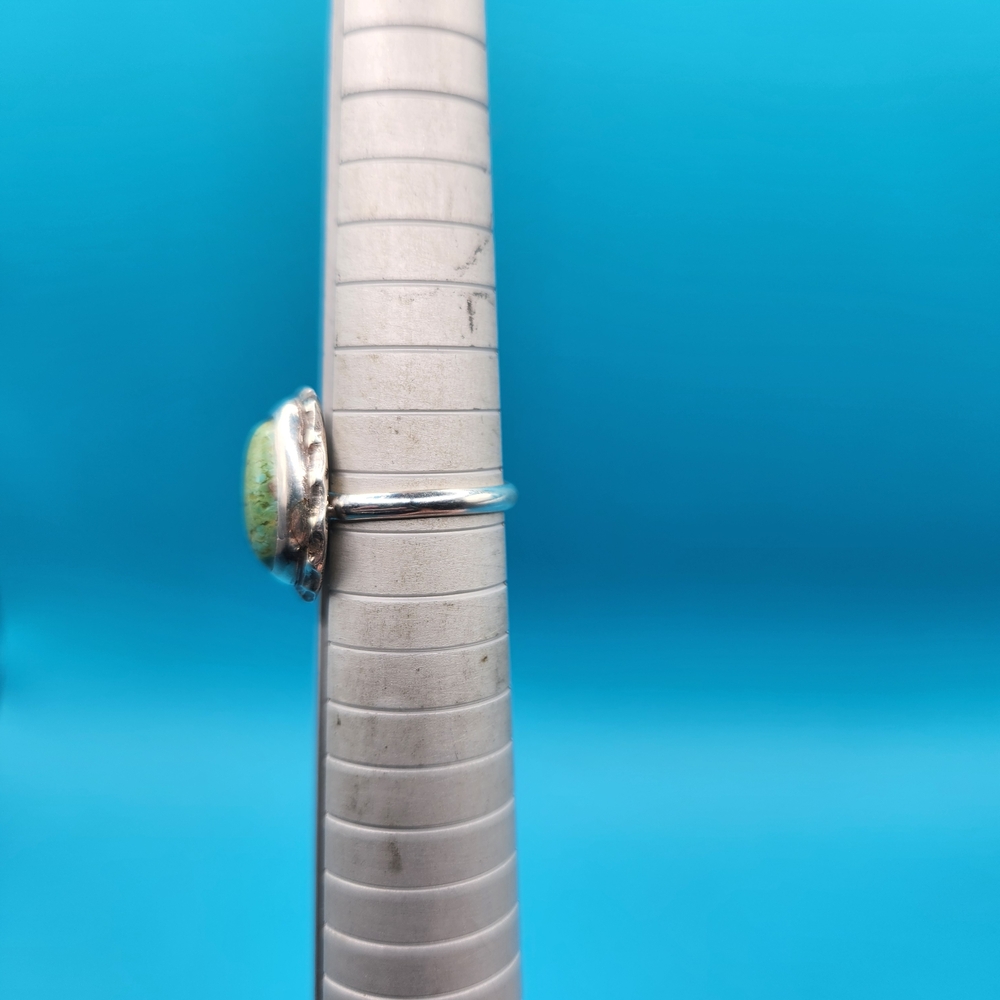 Kingman Turquoise Sterling Silver Ring - image 3